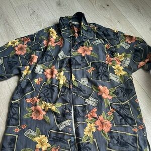 Tommy Bahama large Floral Hawaiian Shirt